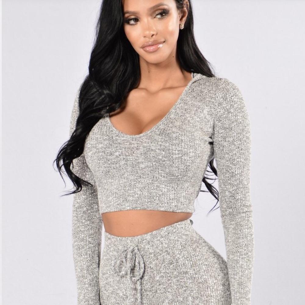 Fashion Nova Crop Top **perfect condition**